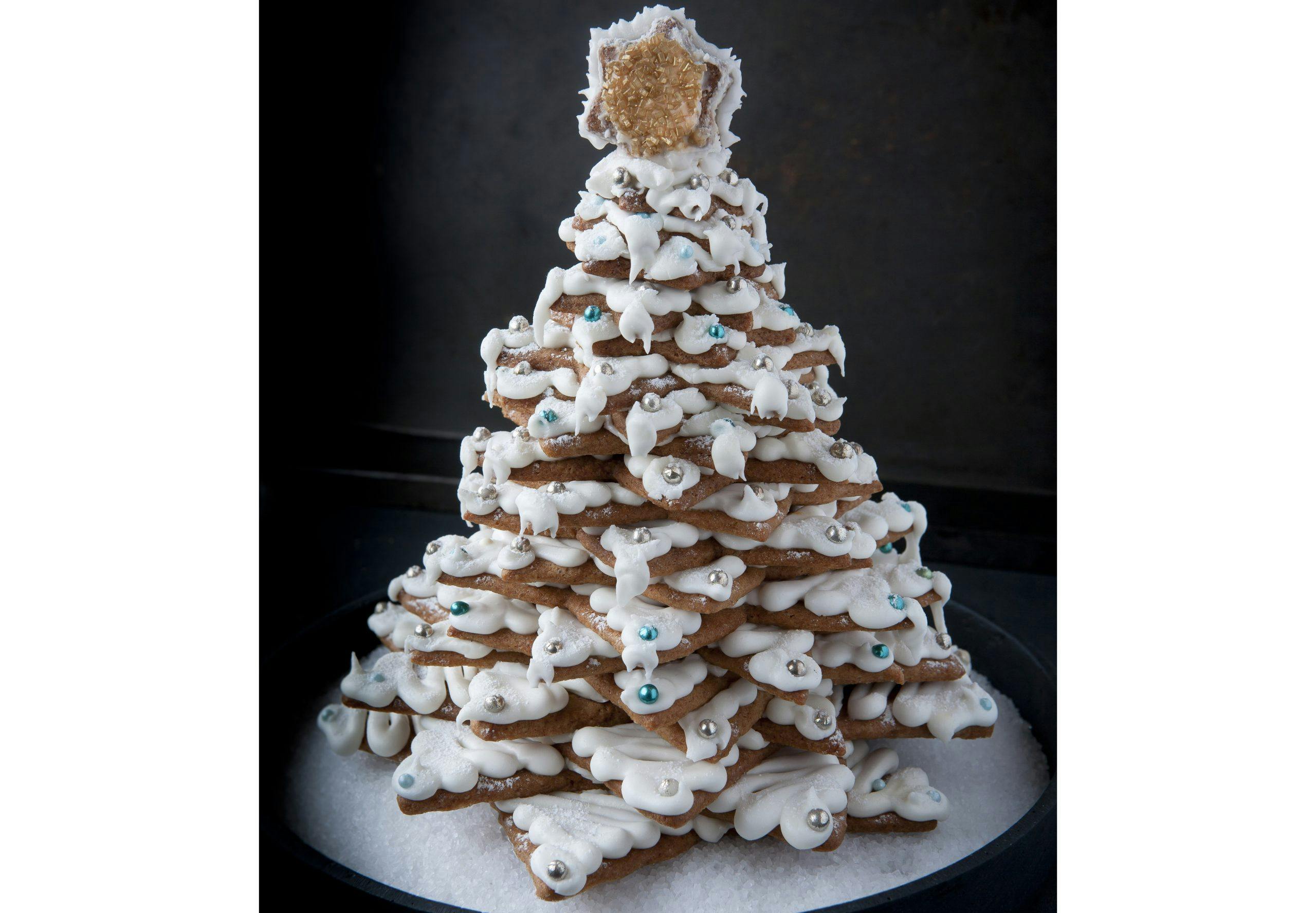 pepperkaketre kmctmhrz2kwaz8gesyzo6a f793 6LB4kt Pepperkake oppskrift Lise Finckenhagen